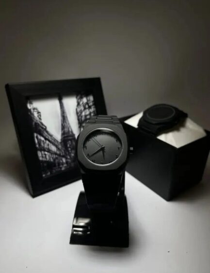 Full Black Aura Quartz Watch – Lightweight Design, , Premium Quality & Finish – Best Quality Analog Watch For Boys – Watch For Men | Full Black Color Watch - Image 4